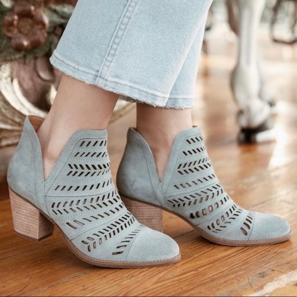 Frye and Co. Allister Feather Bootie Pale Jade Women's Size 8 (SS33)